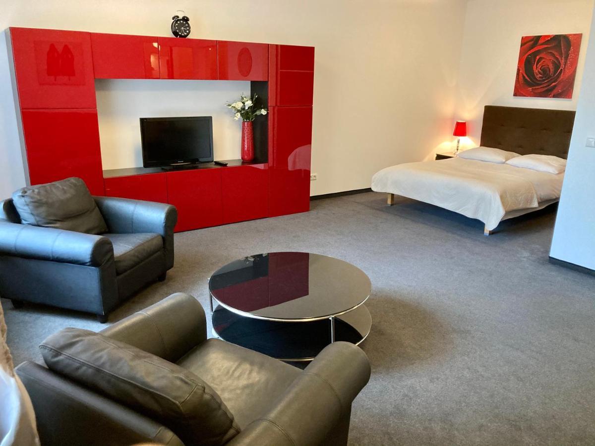 Center - Atelier Apartament *